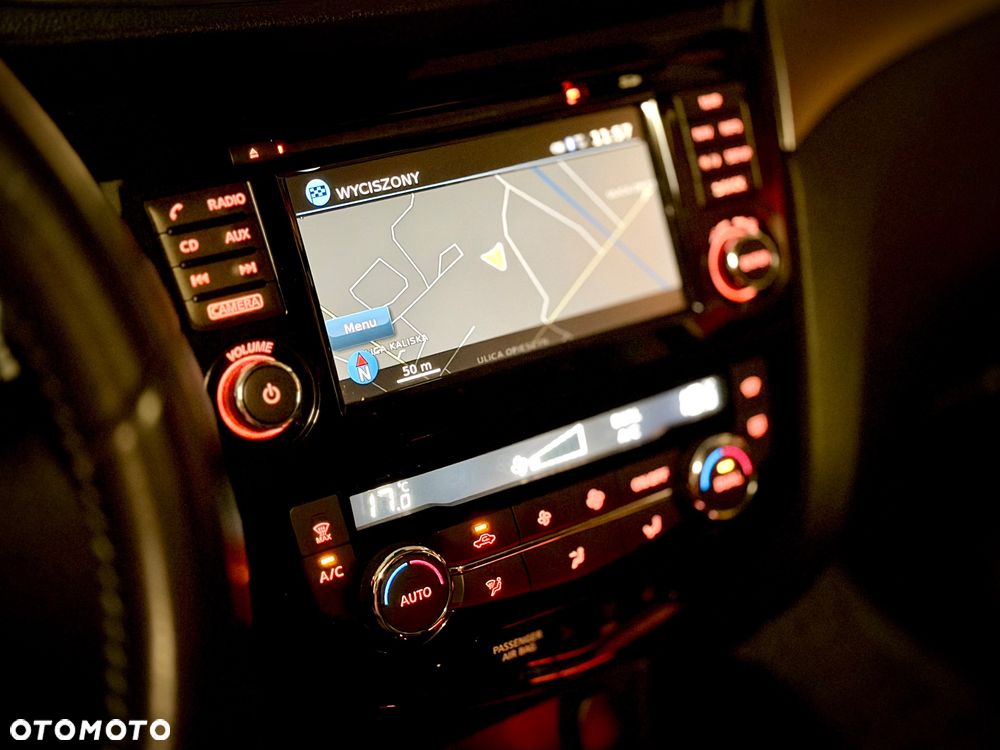 Nissan Qashqai 1.5 dCi N-Connecta - 15
