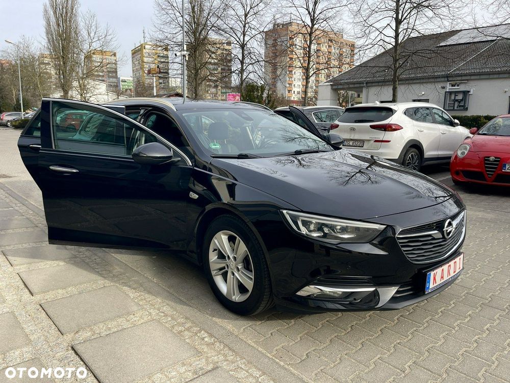 Opel Insignia - 15