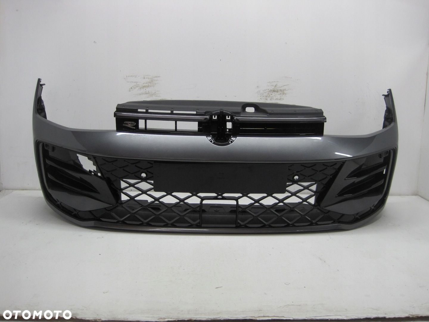 Zderzak VW PASSAT B9 3J0 R-LINE LED POD 6 PDC POD RADAR PRZEDNI PRZÓD - 1