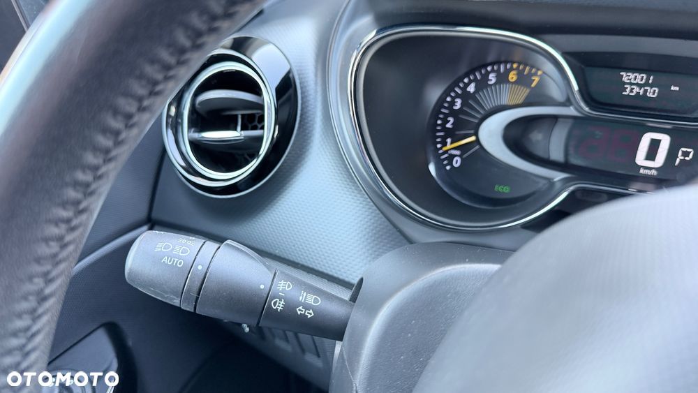 Renault Captur 1.2 TCe Intens EDC - 19