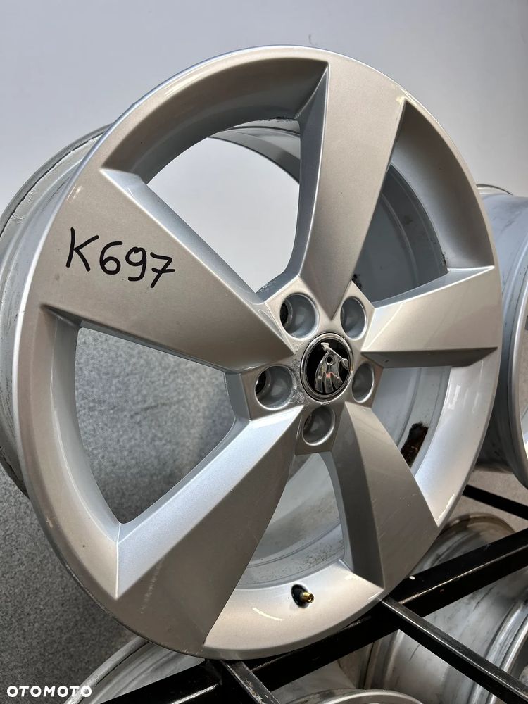 4 FELGI ALU. SKODA FABIA RS, RAPID 17'' 7J ET46 - 3