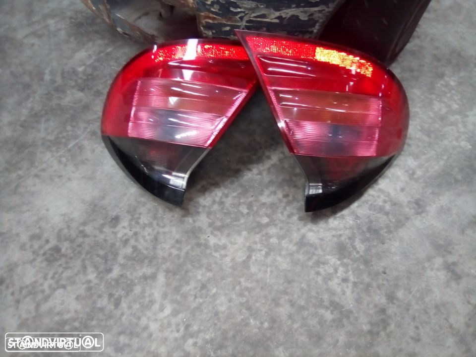 Farolim traseiro Mercedes Sport Coupe 2001 - 2