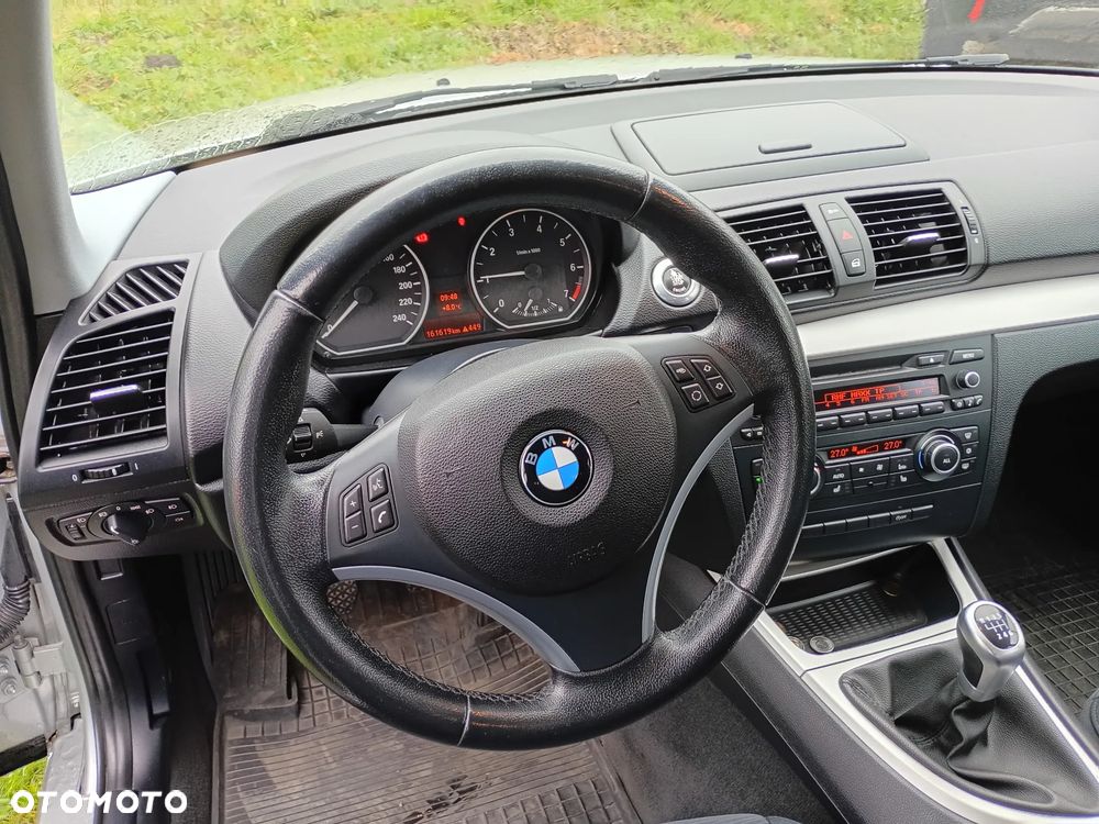 BMW Seria 1 118i - 7