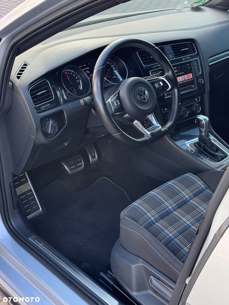Volkswagen Golf 1.4 TSI BlueMotion Technology DSG Comfortline - 18
