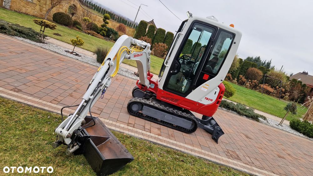 Takeuchi | TB216 | TB 216 - 30