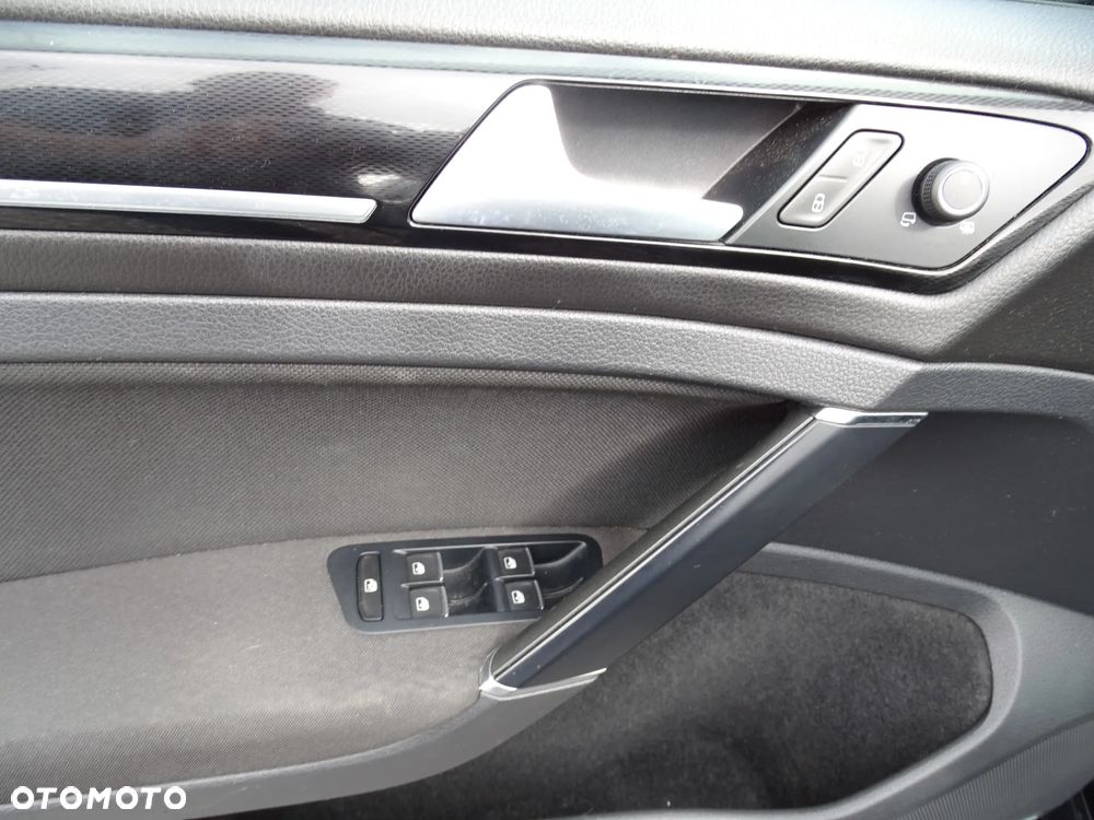Volkswagen Golf 2.0 TDI BMT GTD - 29