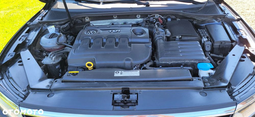 Volkswagen Passat 2.0 TDI BMT Comfortline - 21