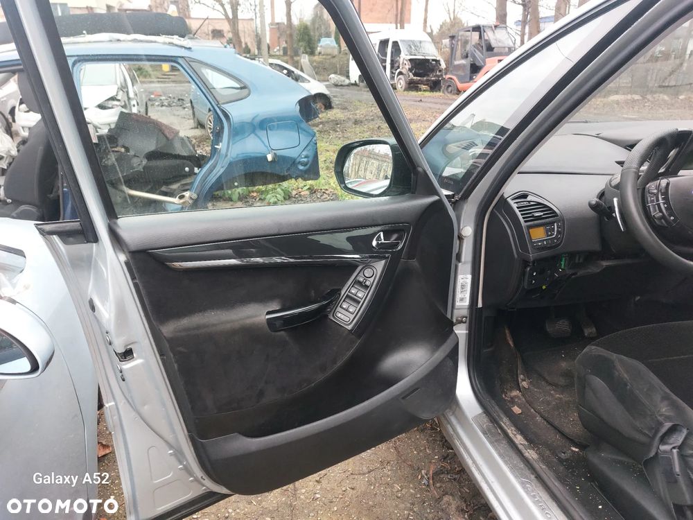 Zderzak CITROEN C4 PICASSO 1,6D 08R. maska,lampy,drzwi,klapa..... - 7