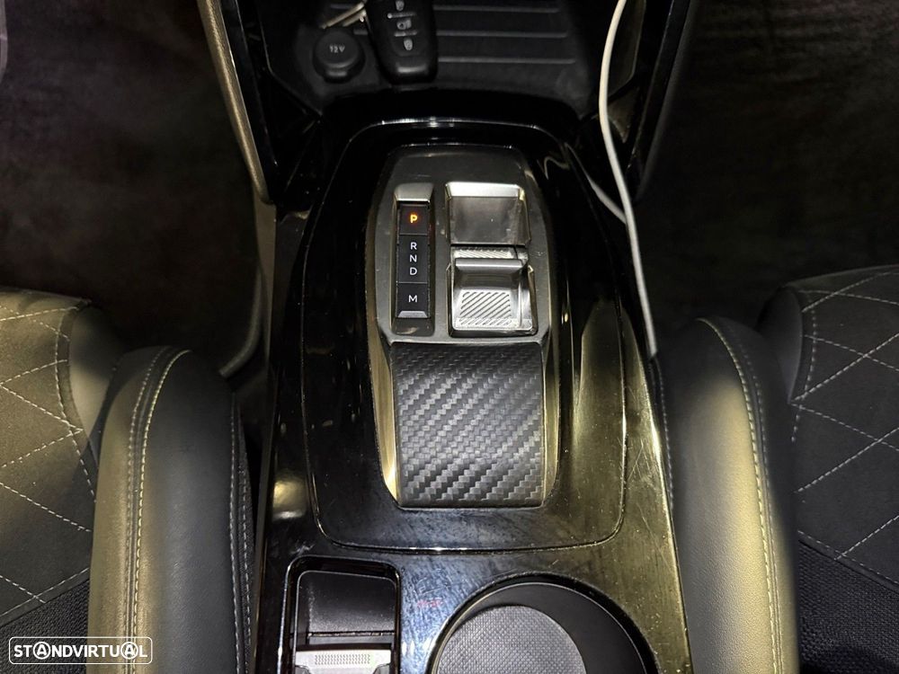 Peugeot 2008 1.5 BlueHDi GT EAT8 - 11