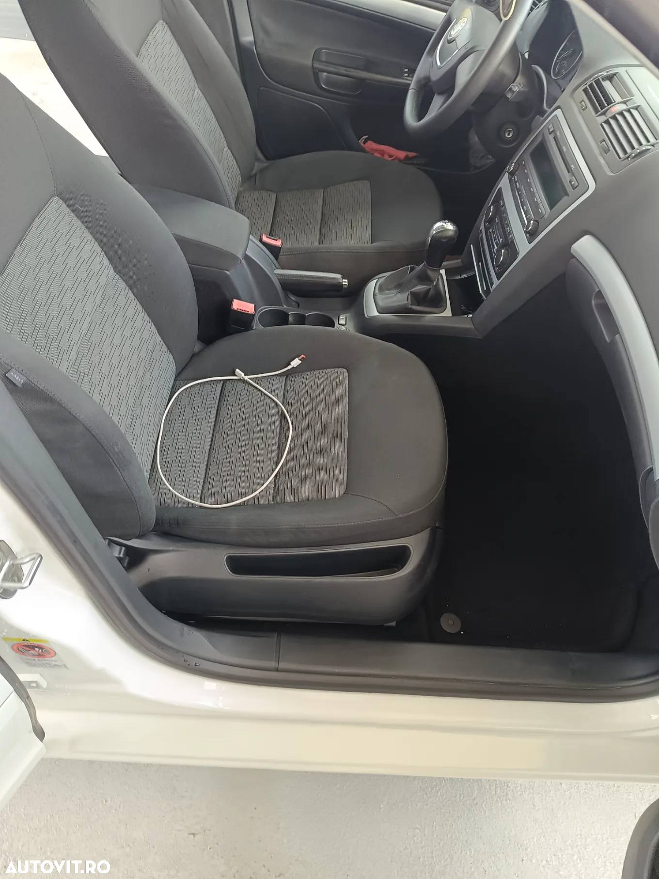 Skoda Octavia 1.6 TDI DPF Elegance Green tec - 8