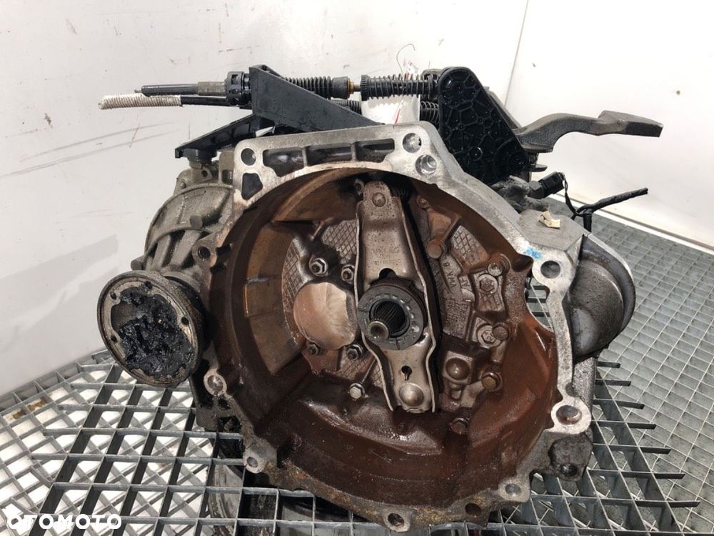 SKRZYNIA BIEGÓW  VW GOLF VII (5G1, BQ1, BE1, BE2) 2012 - 2022 1.6 TDI 81 kW [110 KM] olej napędowy - 1