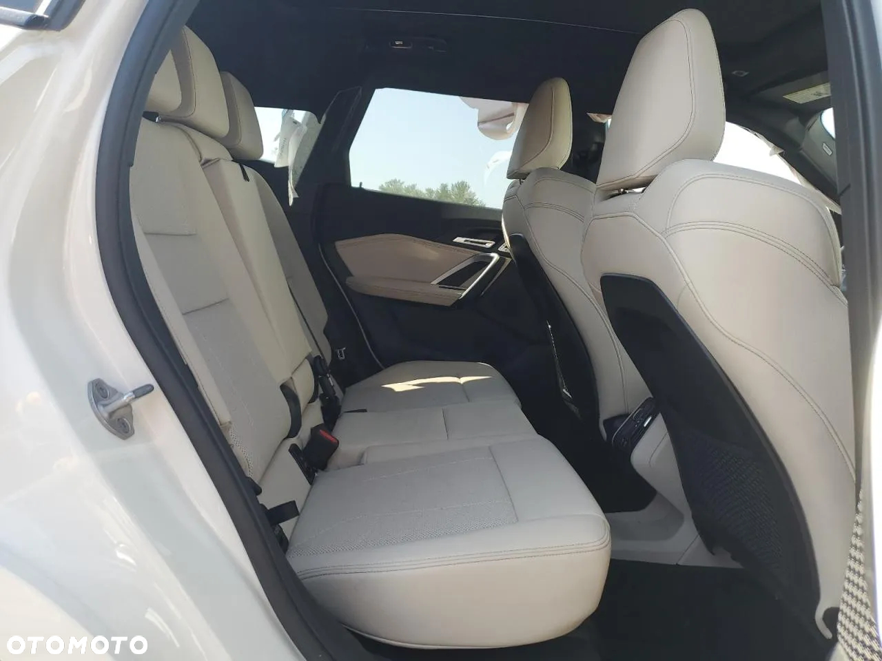 BMW X1 - 11