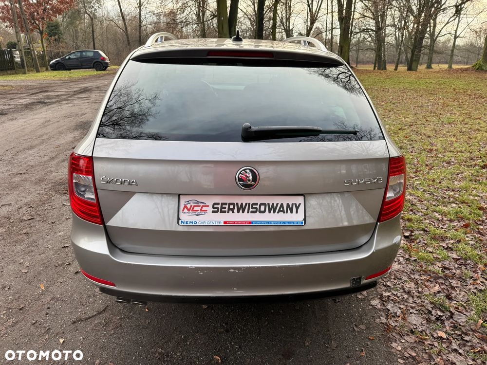 Skoda Superb 2.0 TDI Exclusive - 10