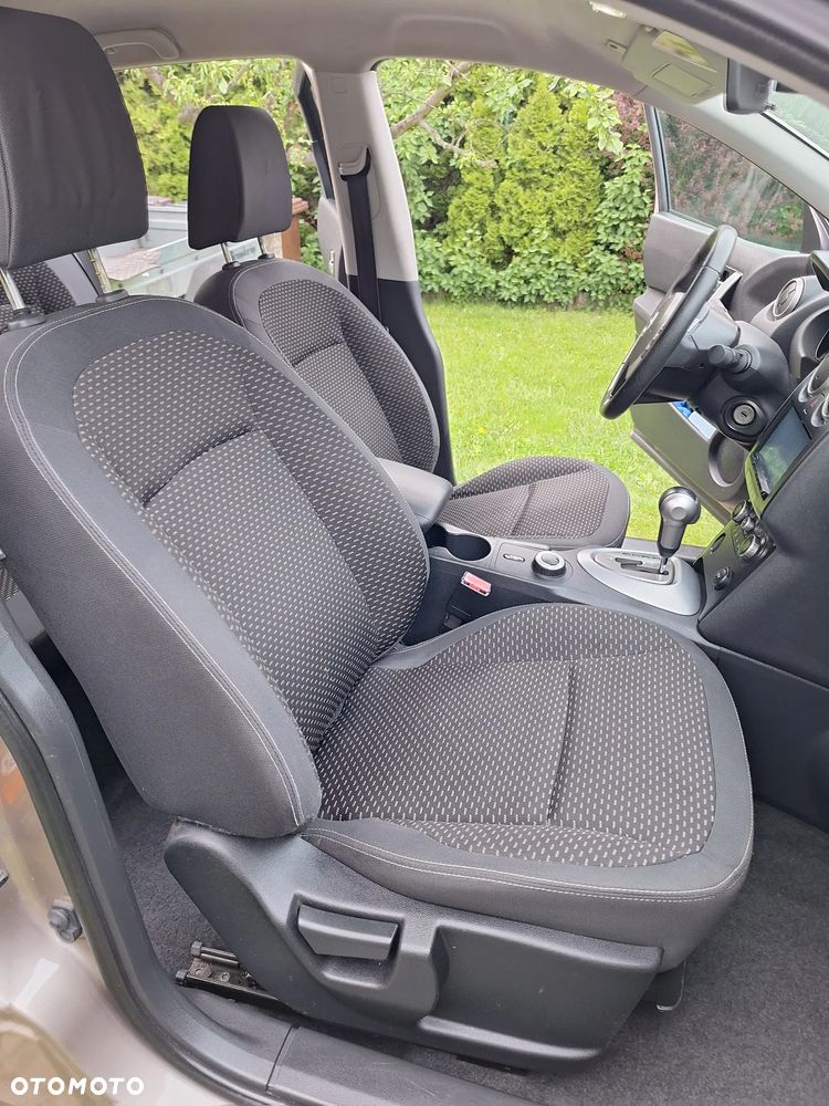 Nissan Qashqai 2.0 dCi 4 x 4 DPF acenta - 13