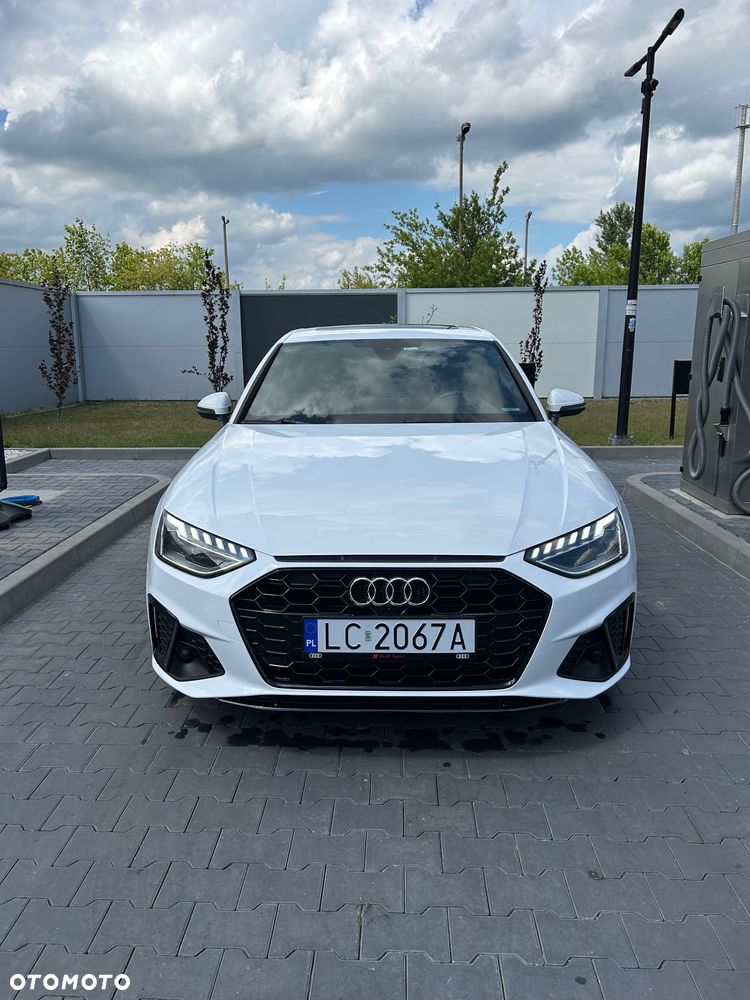 Audi A4 Limousine 45 TFSI mHEV Quattro S tronic - 2