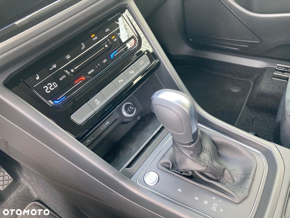 Volkswagen Touran 1.5 TSI EVO Comfortline DSG - 14