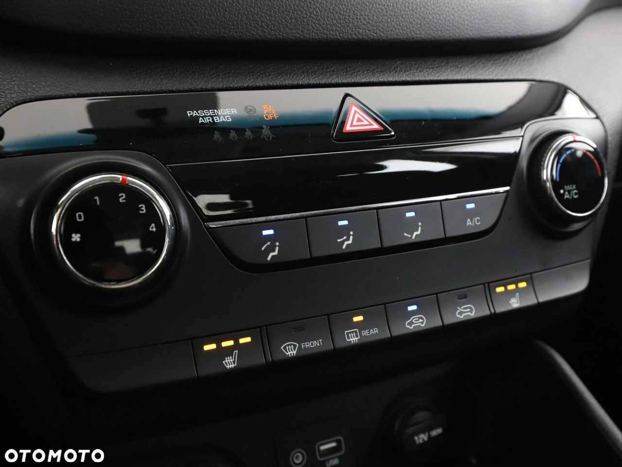 Hyundai Tucson 1.7 CRDI BlueDrive Comfort 2WD - 24
