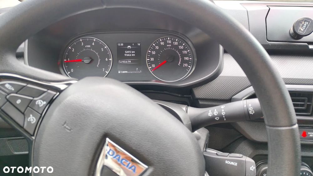 Dacia Sandero 1.0 SCe Essential - 6