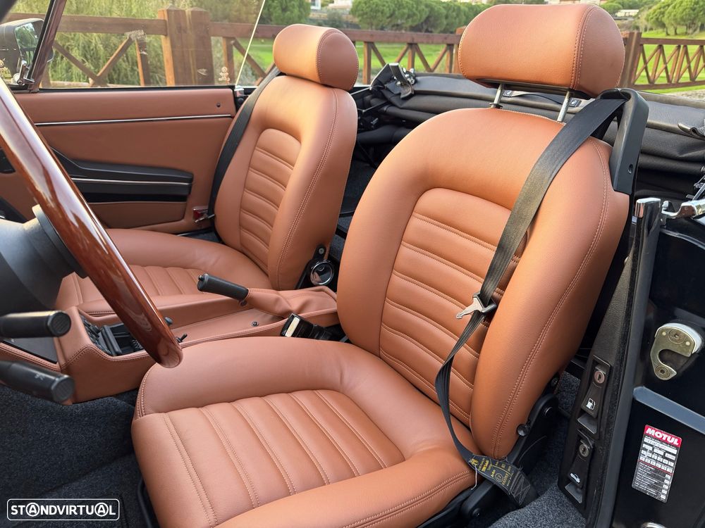 Alfa Romeo Spider 1.6 - 20