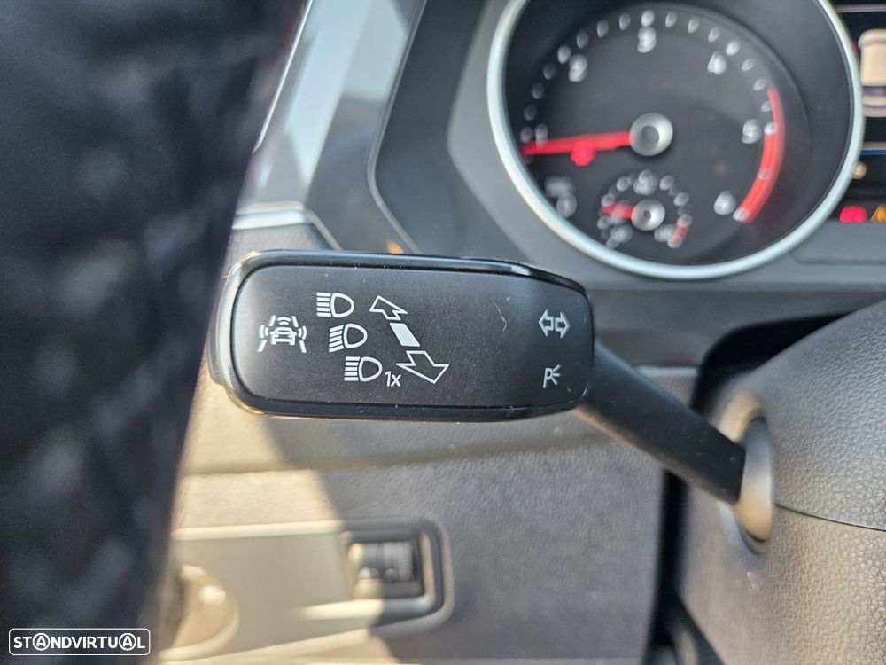 VW Tiguan 1.6 TDI Confortline - 34