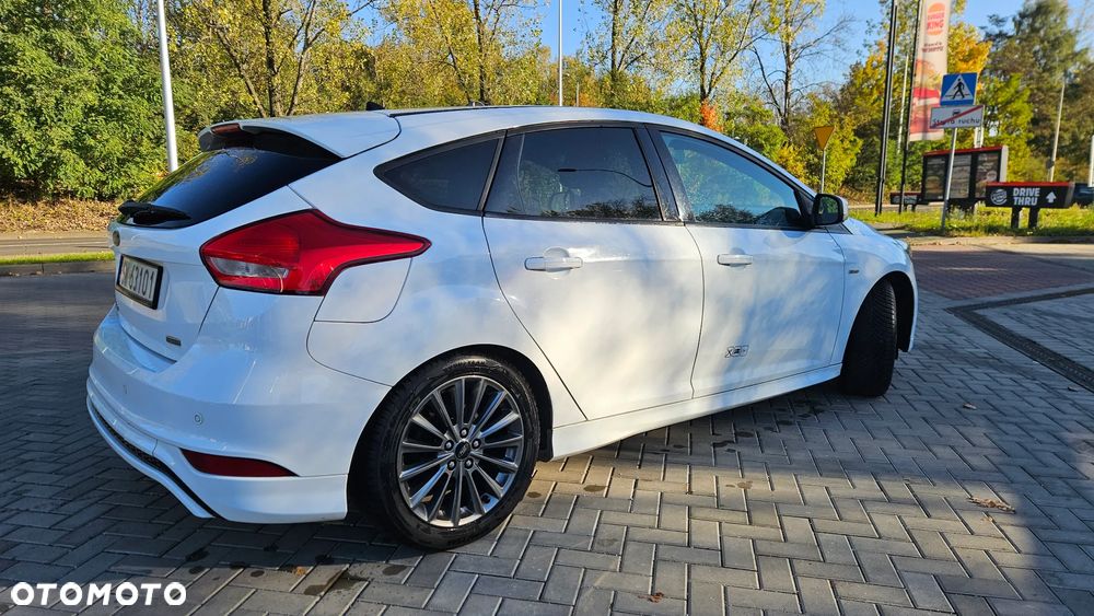 Ford Focus 1.5 EcoBoost ST-Line ASS - 3
