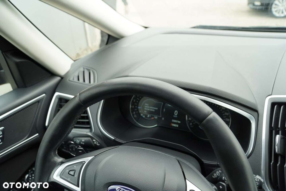 Ford S-Max 2.0 TDCi Titanium PowerShift - 12
