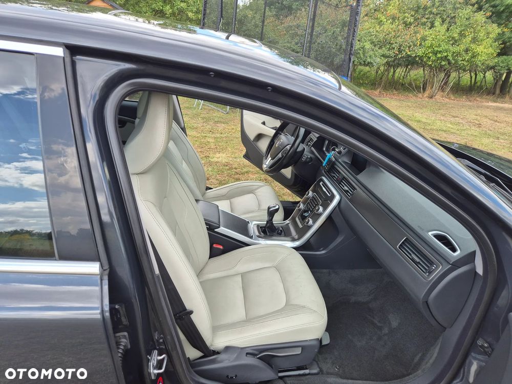 Volvo V70 D4 Drive-E Dynamic Momentum - 18