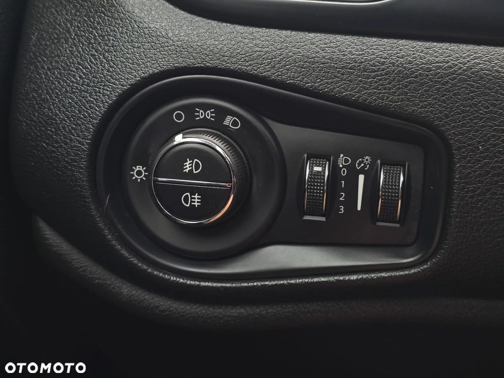 Jeep Renegade 2.0 MultiJet Active Drive Low Automatik Trailhawk - 32