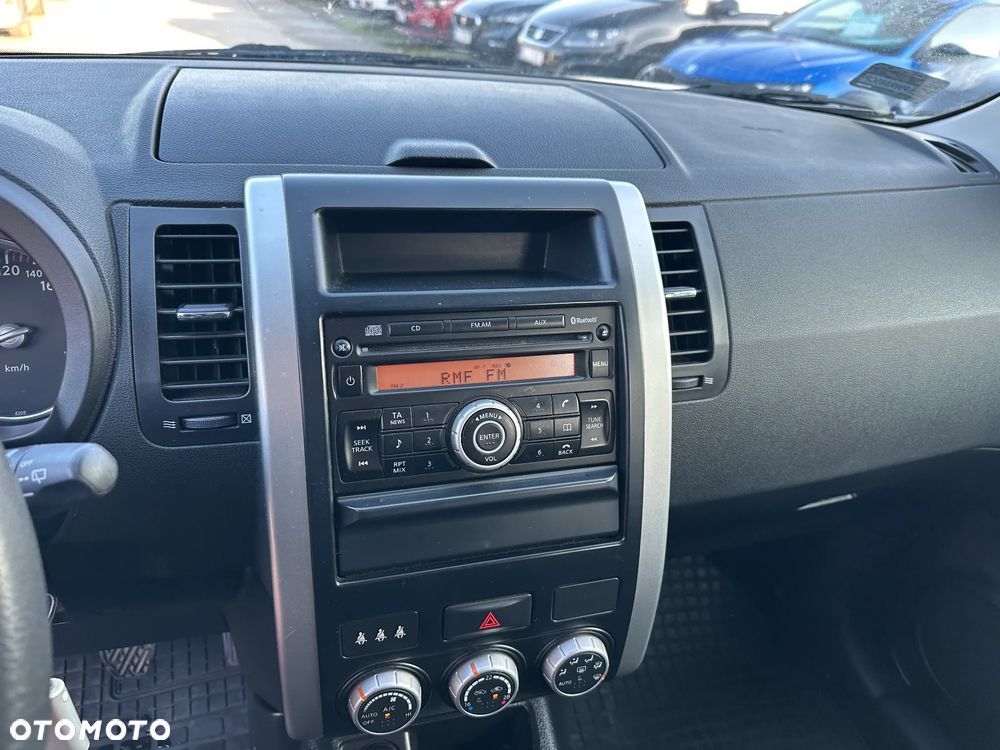 Nissan X-Trail - 12