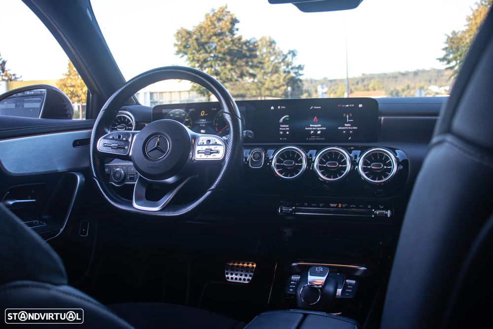 Mercedes-Benz A 250 e 8G-DCT Edition AMG Line - 14