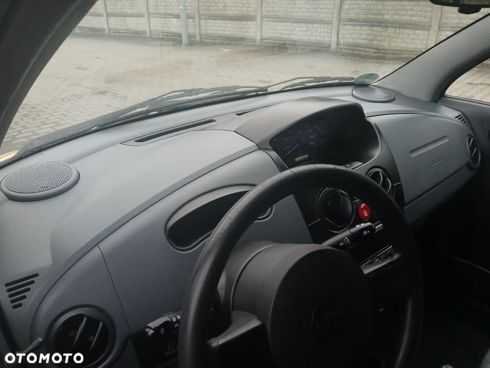 Chevrolet Matiz - 12