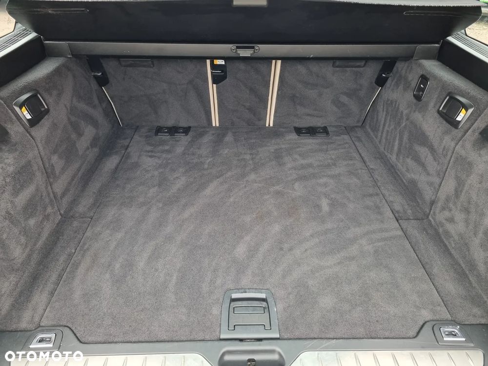 BMW Seria 5 518d Luxury Line - 16