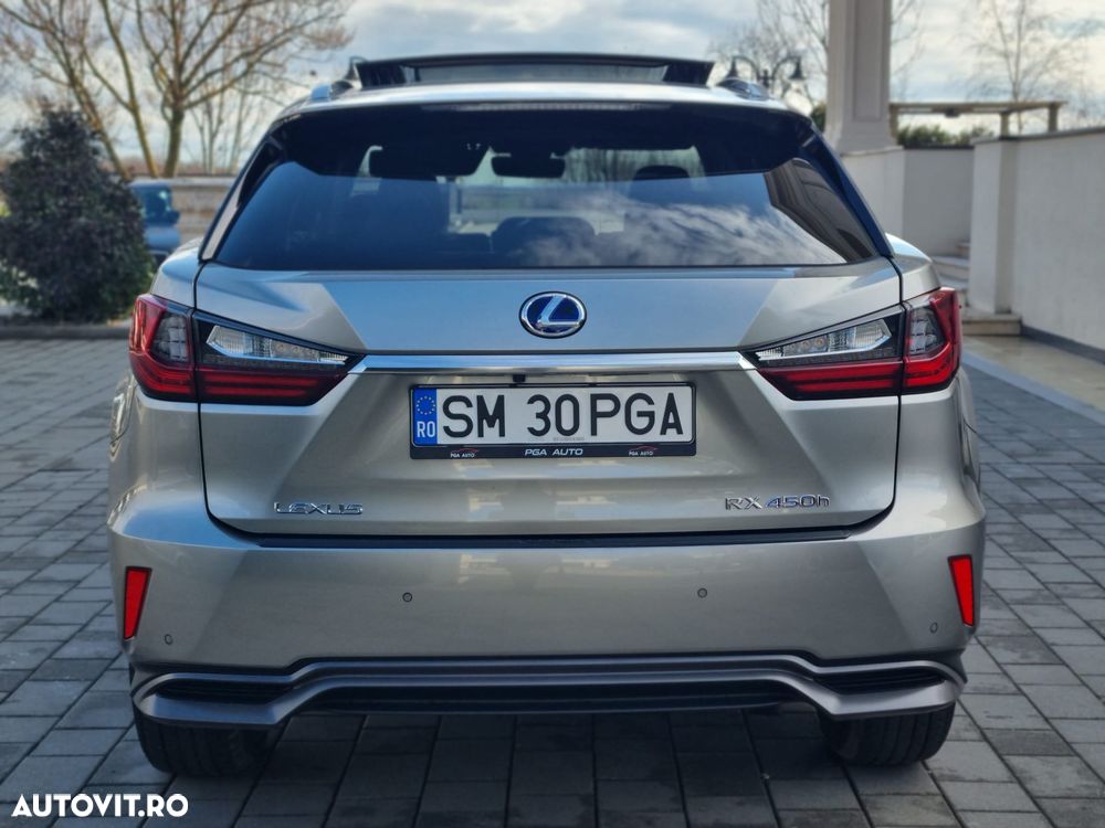 Lexus Seria RX - 20