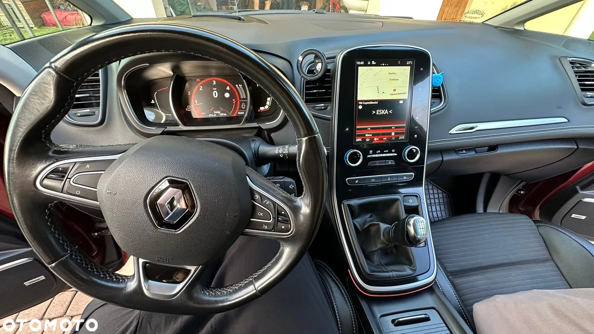 Renault Scenic 1.6 dCi Energy Bose - 6