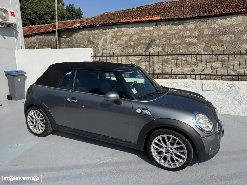 MINI Cabrio Cooper S Highgate - 14