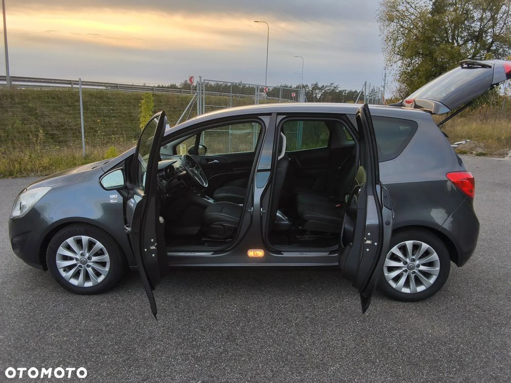 Opel Meriva - 24