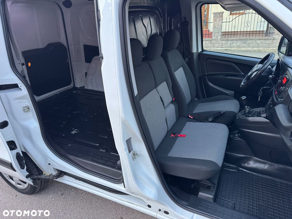 Fiat Doblo - 28
