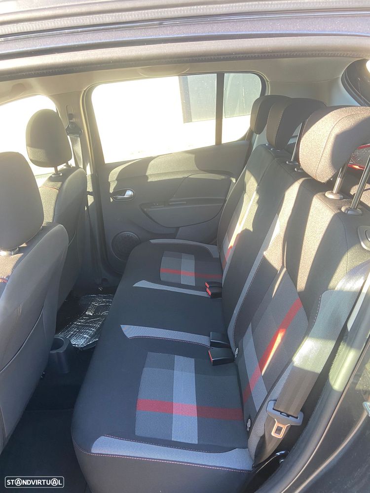 Dacia Sandero 0.9 TCe Stepway - 9