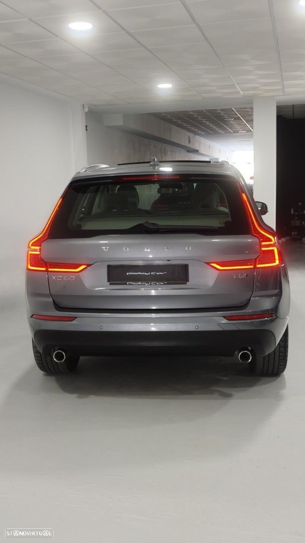 Volvo XC 60 2.0 T8 PHEV Momentum Plus AWD - 5
