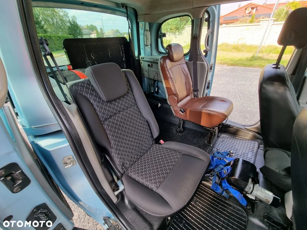 Renault Kangoo 1.6 8V Helios - 7