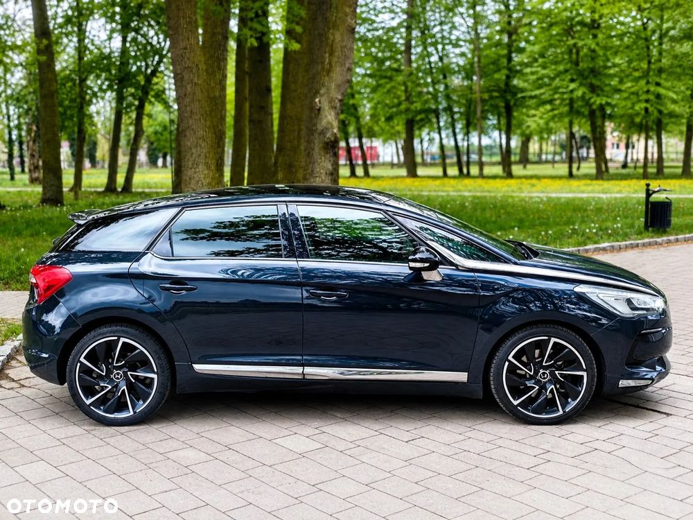 DS Automobiles DS 5 - 9