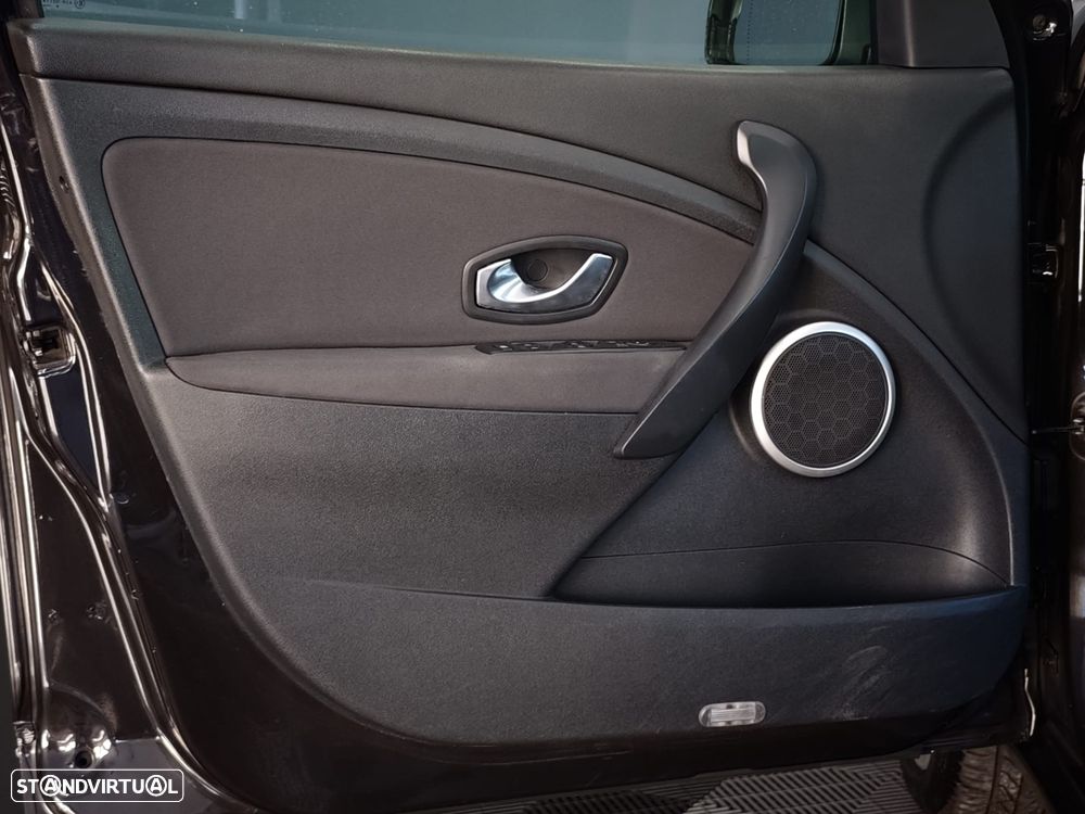 Renault Mégane Sport Tourer 1.5 dCi Dynamique S - 28