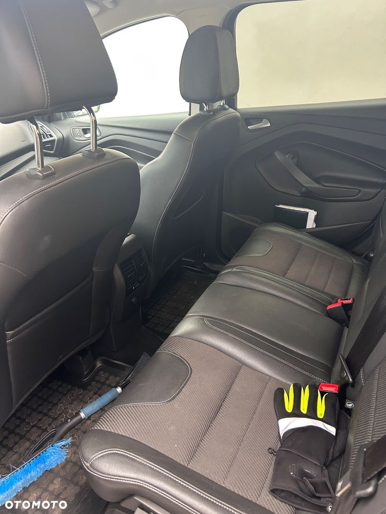 Ford Kuga 2.0 TDCi 2x4 Trend - 8