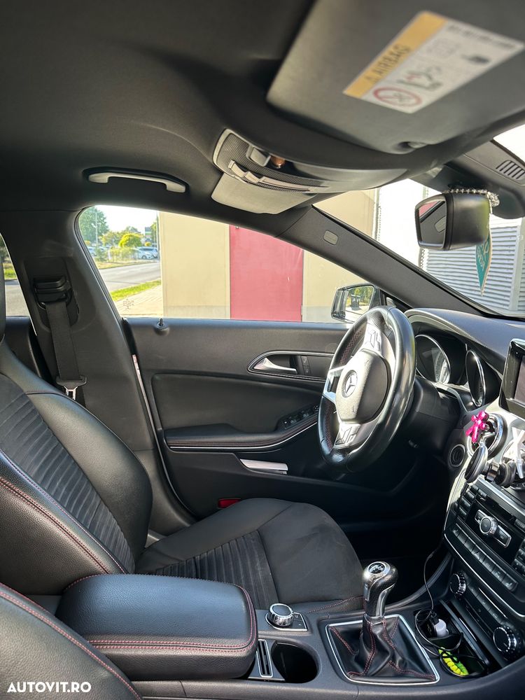 Mercedes-Benz CLA 200 Standard - 16