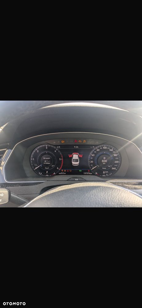 Volkswagen Passat 2.0 TDI Elegance DSG - 11