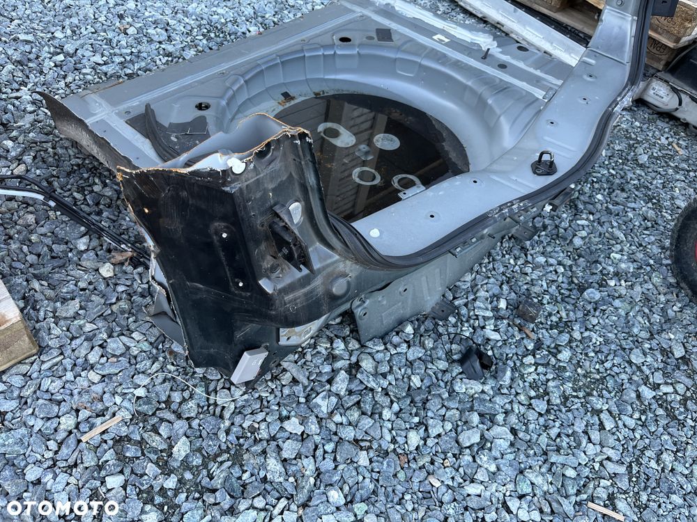 Pas tylny ćwiartka wanna Renault Kadjar - 2