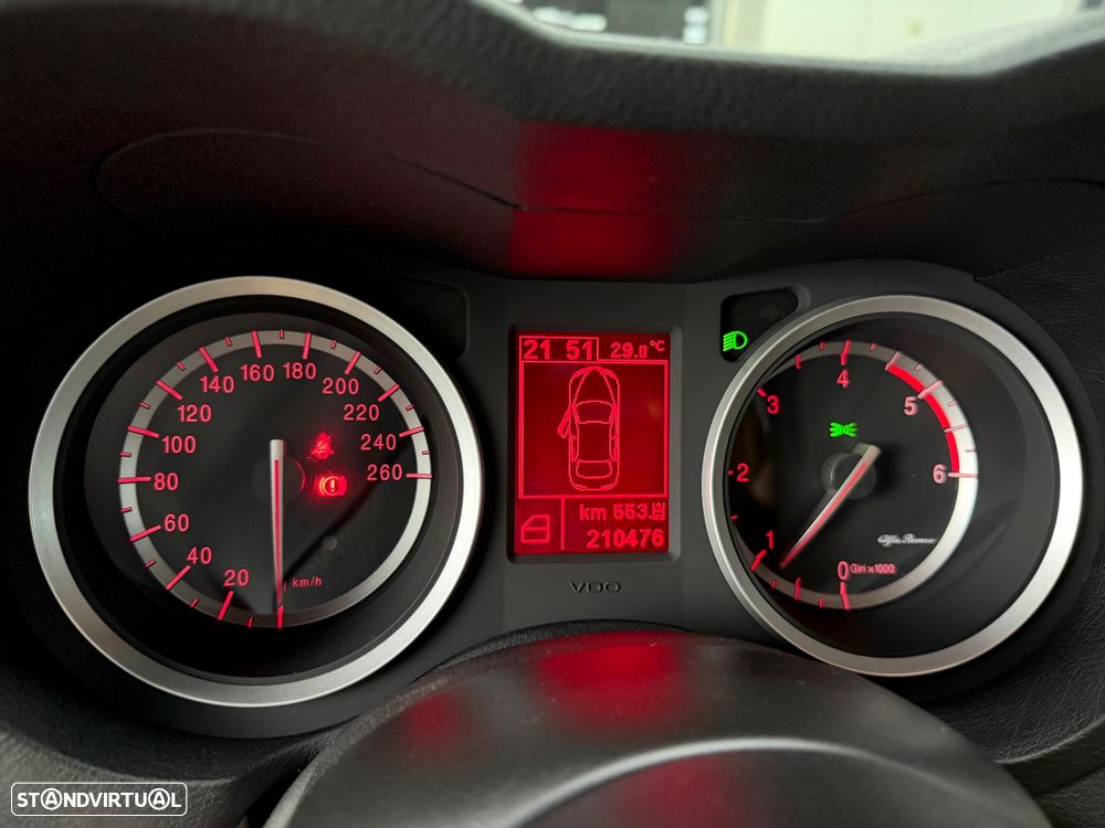 Alfa Romeo 159 Sportwagon 1.9 JTDM 16V DPF Impression - 19