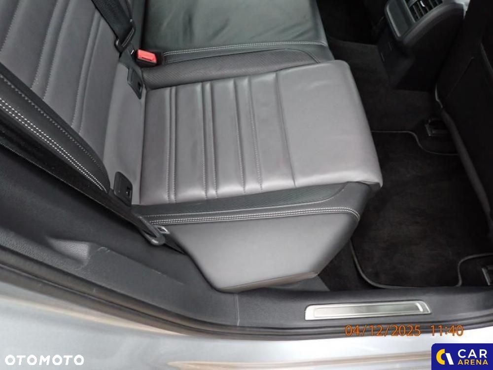 Volkswagen Passat - 22