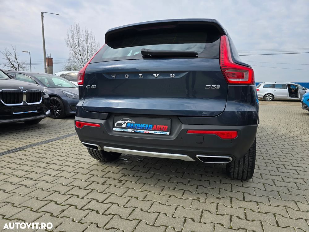 Volvo XC 40 - 3