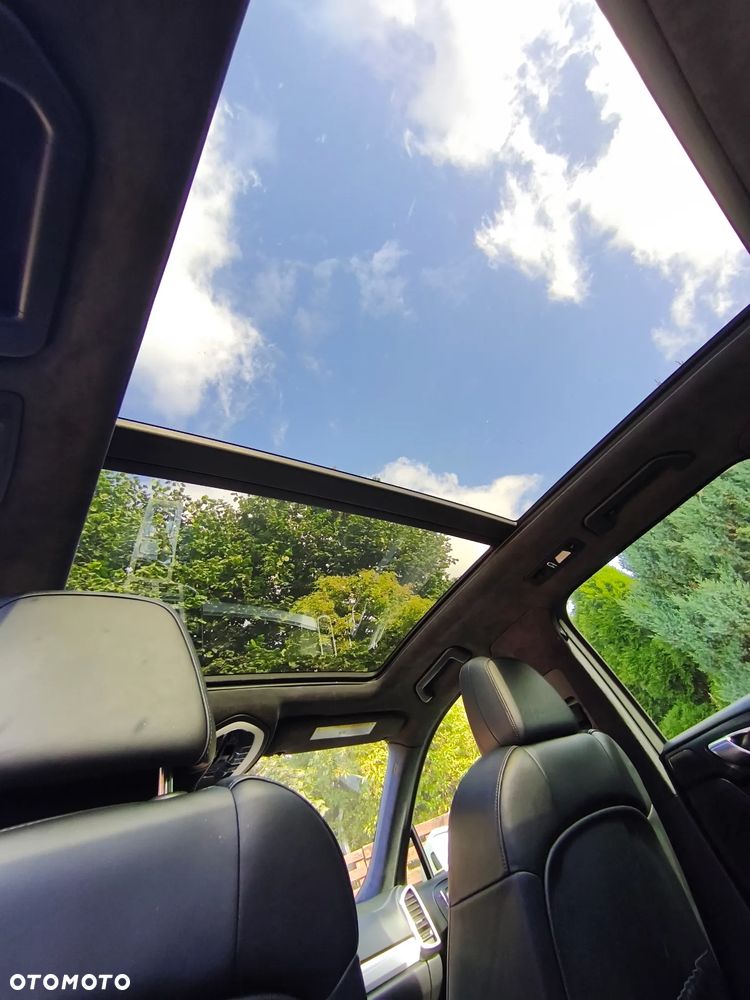 Porsche Cayenne GTS - 4